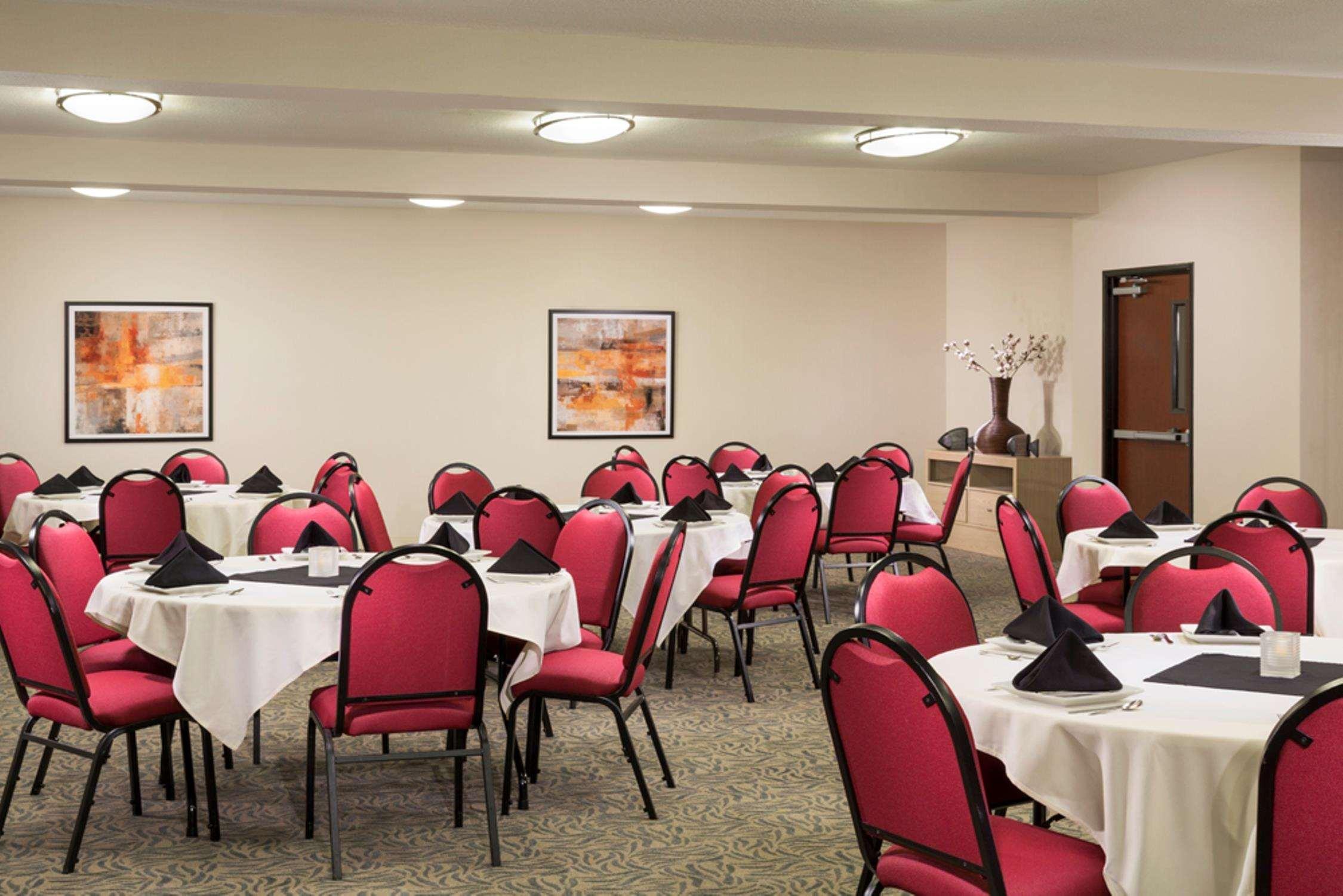 Doubletree By Hilton Vancouver Esterno foto