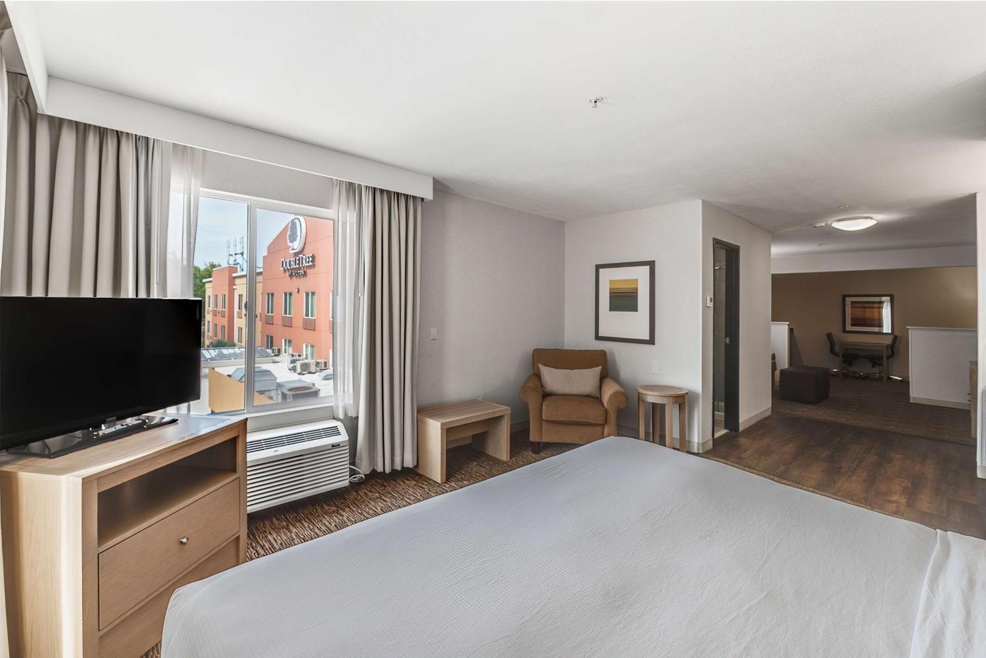 Doubletree By Hilton Vancouver Esterno foto