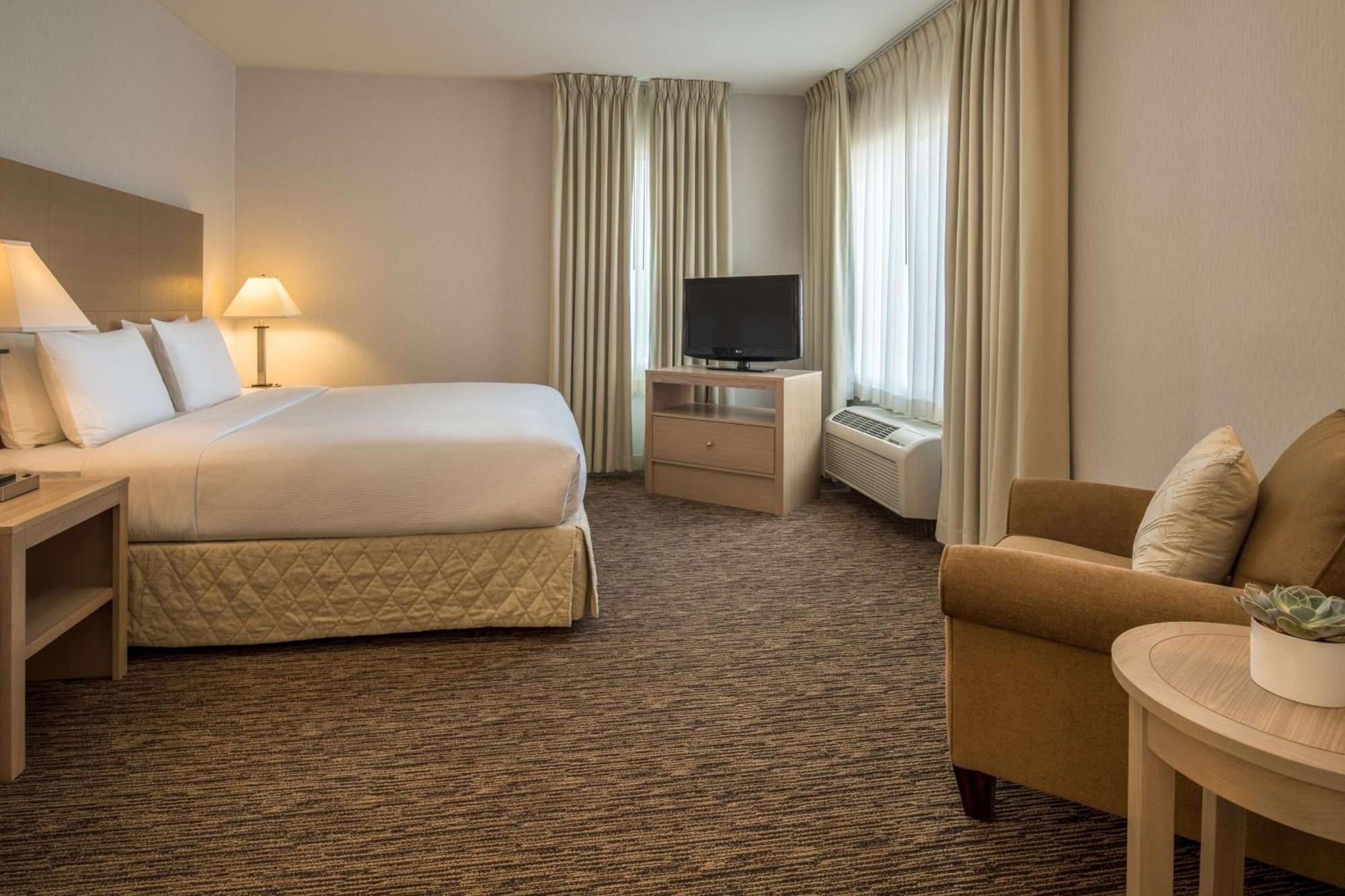 Doubletree By Hilton Vancouver Esterno foto