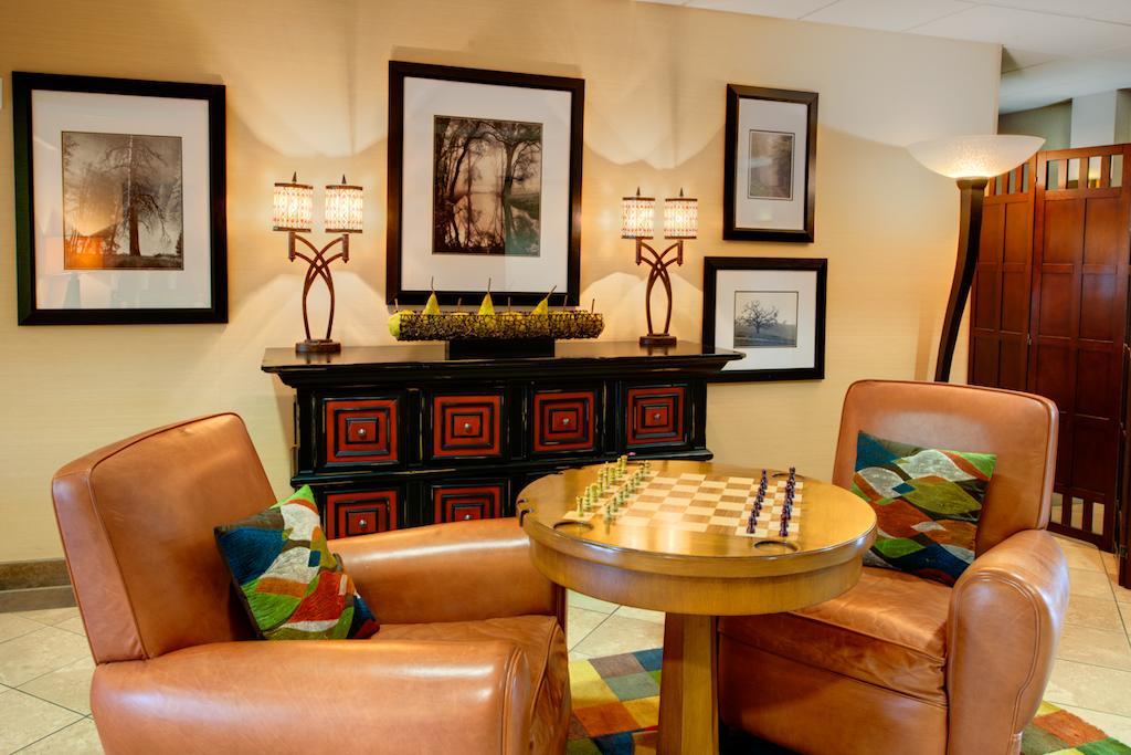 Doubletree By Hilton Vancouver Esterno foto